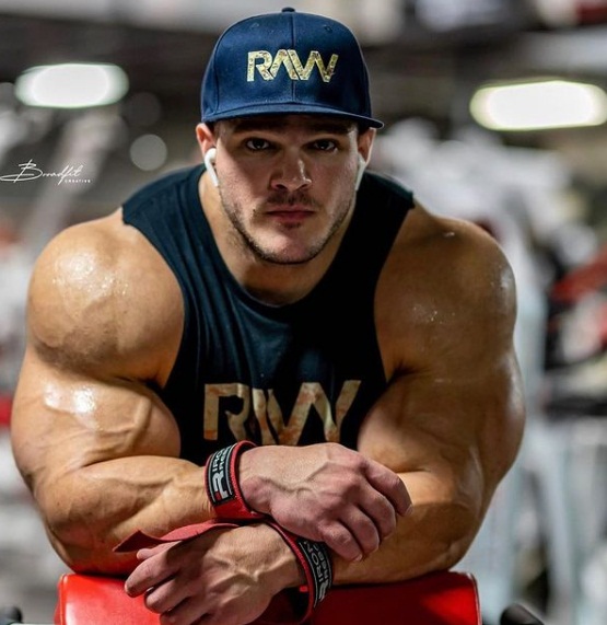 2022奥林匹亚尼克沃克,健美肌肉男尼克沃克