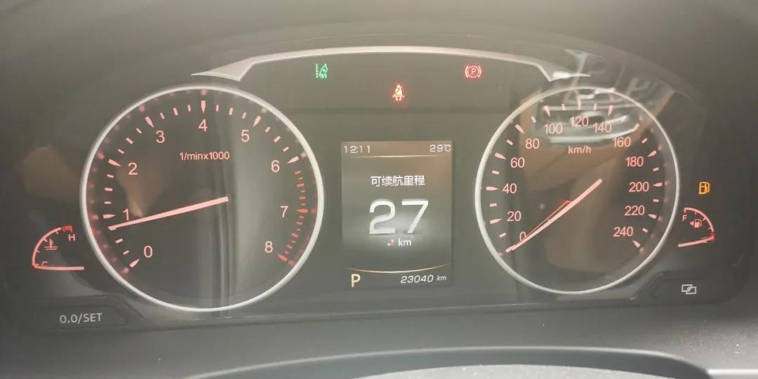 10万买吉利博越够吗,价格最高的一款吉利博瑞