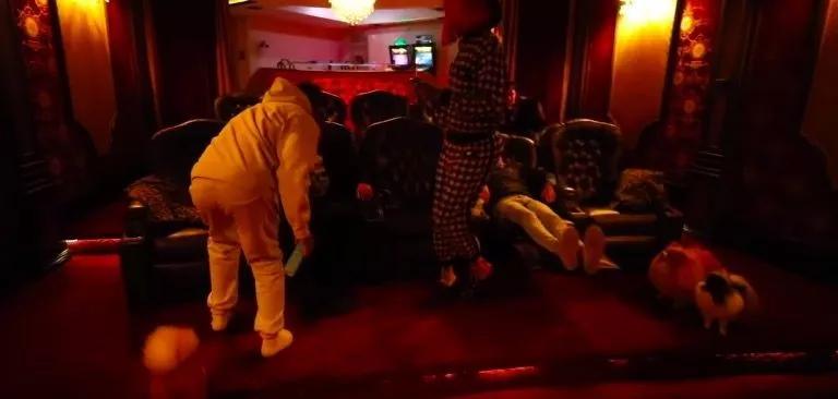 美国网红购豪宅,美国网红买下一万平城堡