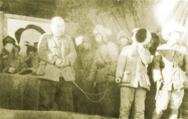 谢文东叛变革命,谢文东开始抗日是哪一集