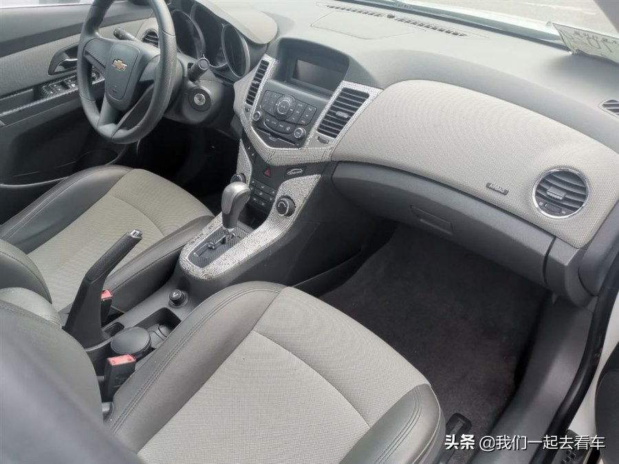 南京09年二手雪佛兰科鲁兹,小伙花28万买二手车