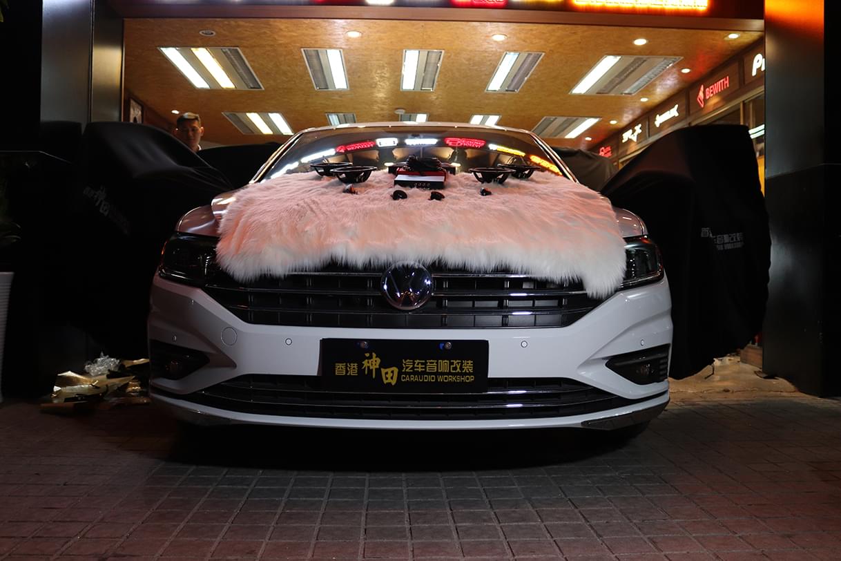 深圳汽车音响改装效果试听,深圳速腾汽车音响改装