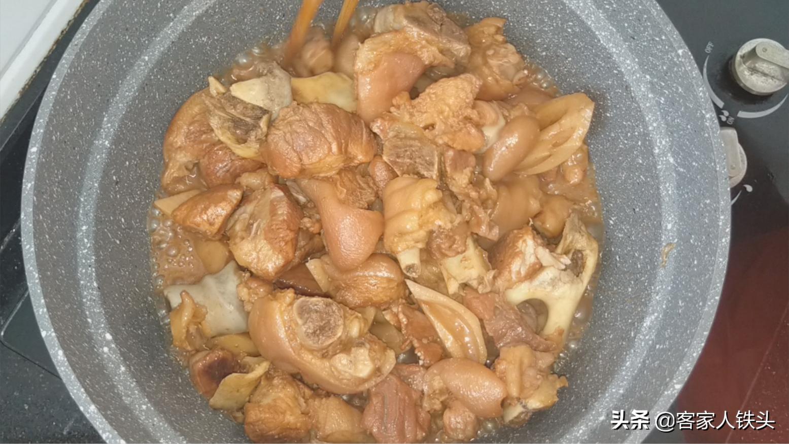 猪脚不要汤的做法,猪脚不要骨卤出来好吃吗