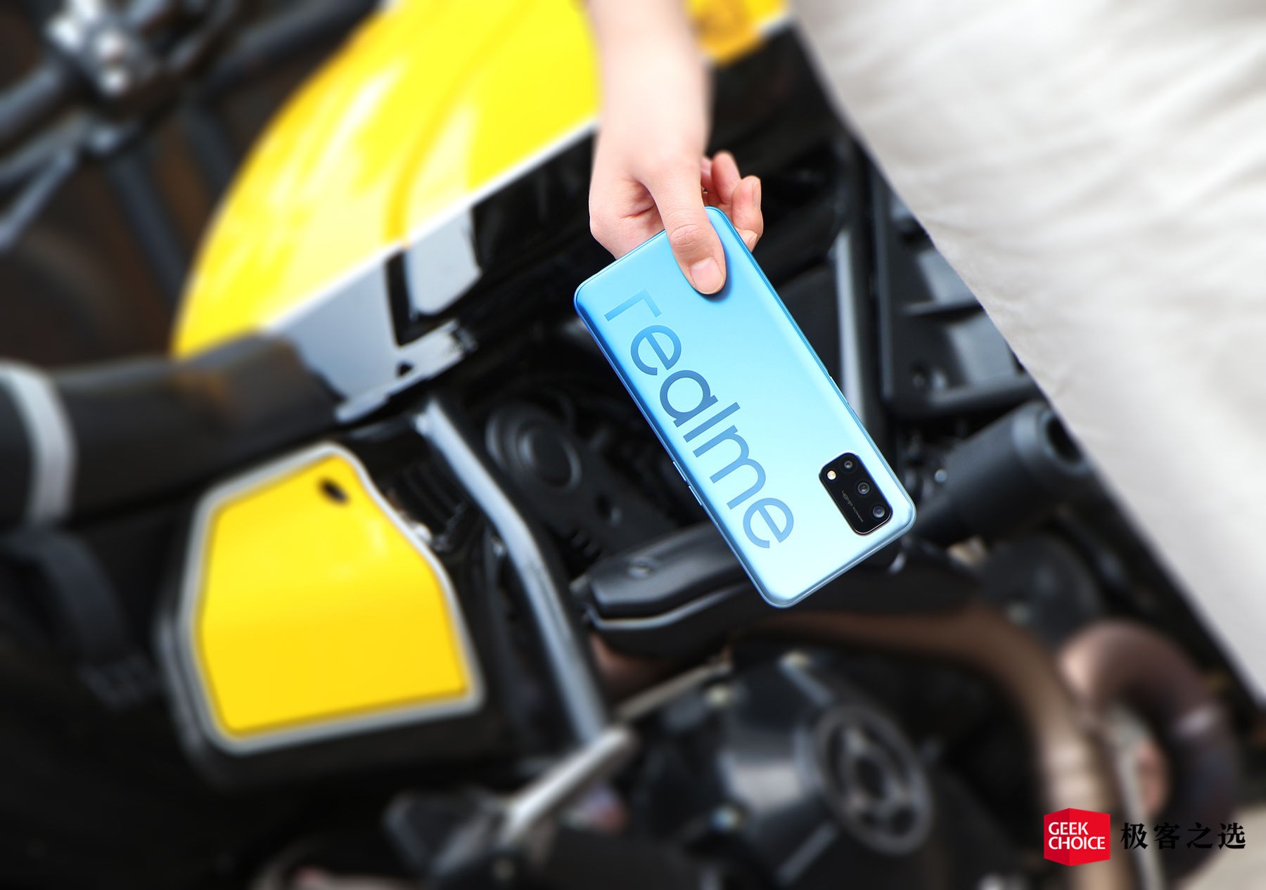 realmeq2线下多少钱,realmeq2最低价