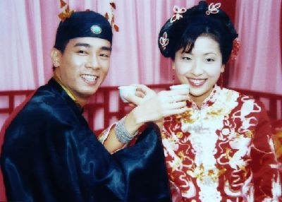 “草根大哥”陈小春的娱圈历险记