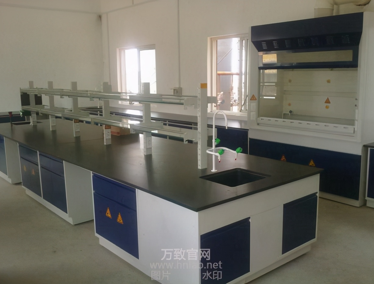 简单一招教你选择性价比高的家具,落地式实验室家具怎么挑选