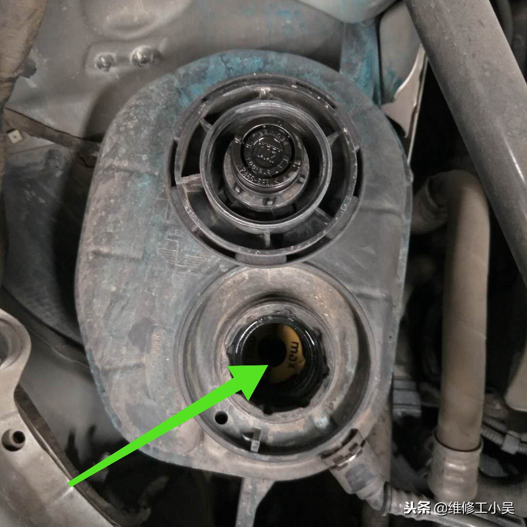 12万公里宝马7系还能开多久,十万公里宝马7系维修