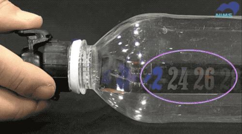 他们用噪音造了台冰箱，用的是爆款动漫里的同款物理原理