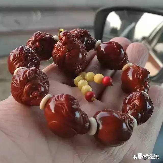 盘玩包浆后变黑的文玩,包浆手串盘玩11毫米