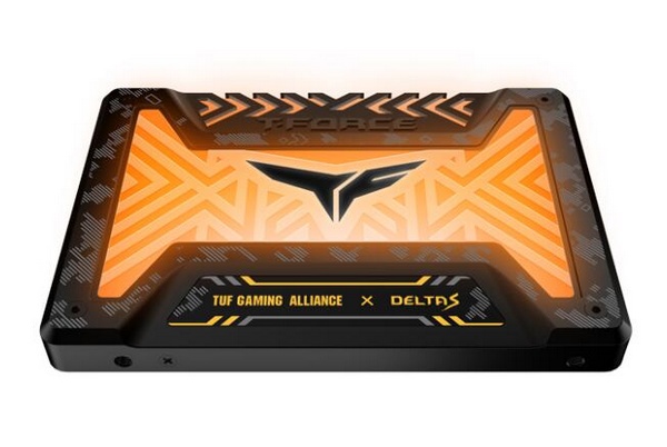 电竞特工tuf显卡,十铨tuf联名ddr43200怎么样