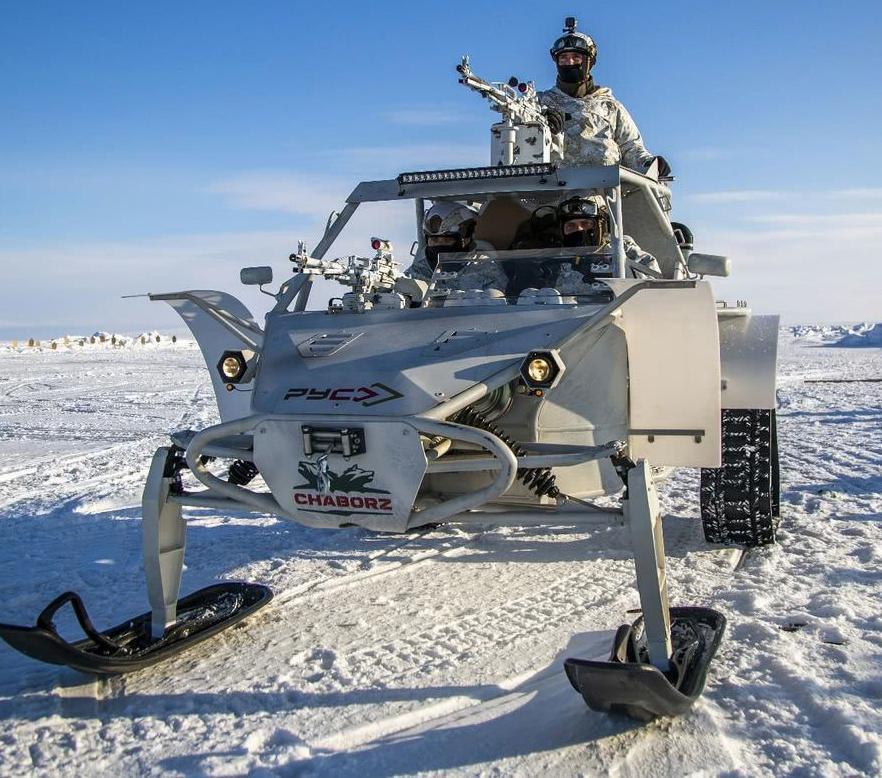 俄军“极地模式”开启！北极“热土”上“高、冷”*器武**集中亮相