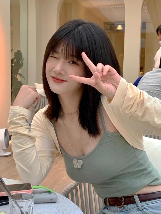 初恋头发型短发怎么剪,很好看的初恋清新短发适合鹅蛋脸