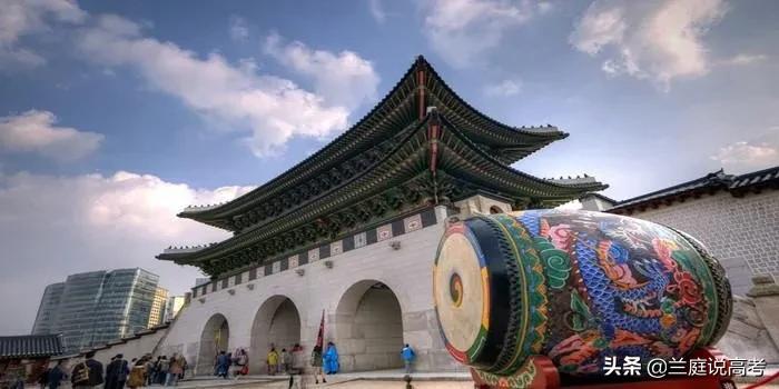 哪个语种就业前景更好,各大专业就业前景排名