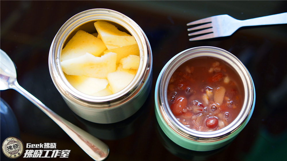 冰天雪地中还能喝上热汤？小米有品BergHOFF保温焖烧罐上手测