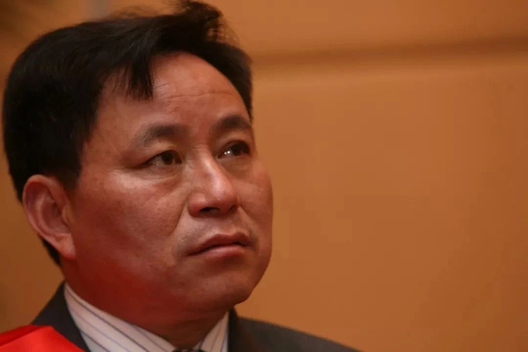 银亿房地产开发,银亿集团如何走出困局