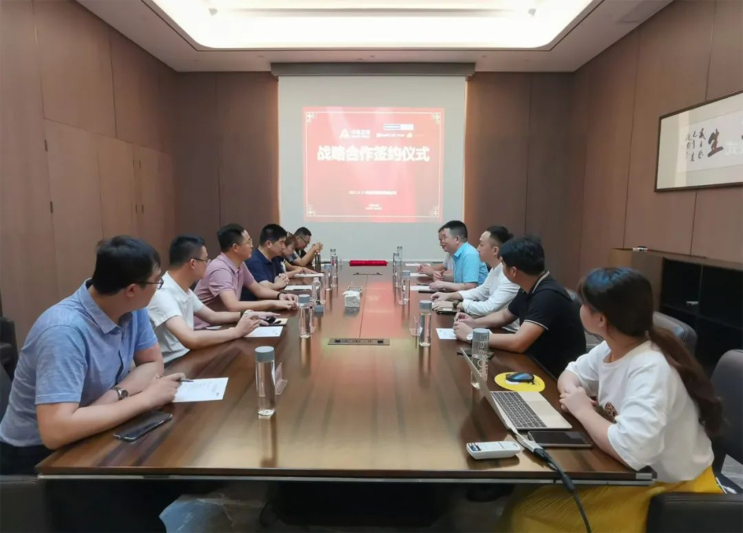 华美立家强强合作,华美立家周年庆超级盛典