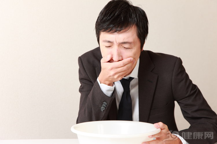 痰液可能预示着疾病！白痰黄痰大不同，教你如何正确分析