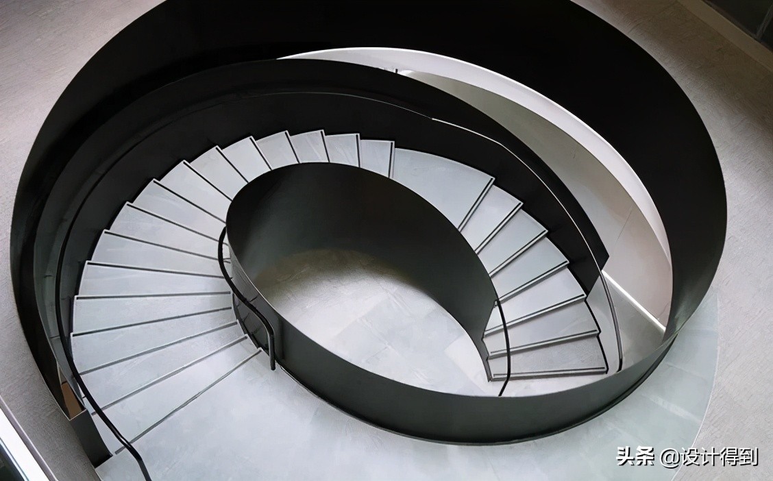 5米高40平米公寓旋转楼梯设计,旋转楼梯转角处的孔洞怎么设计