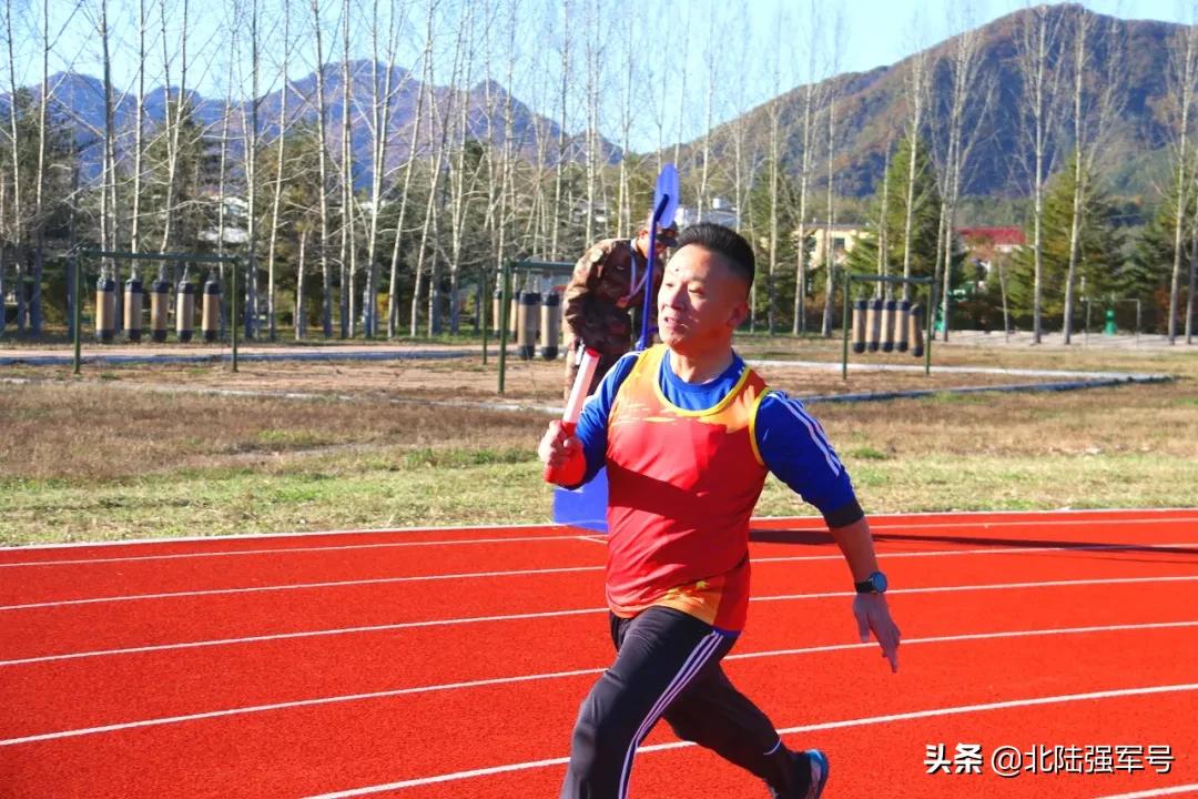 解放军硬核运动会,军队运动会热场搞气氛