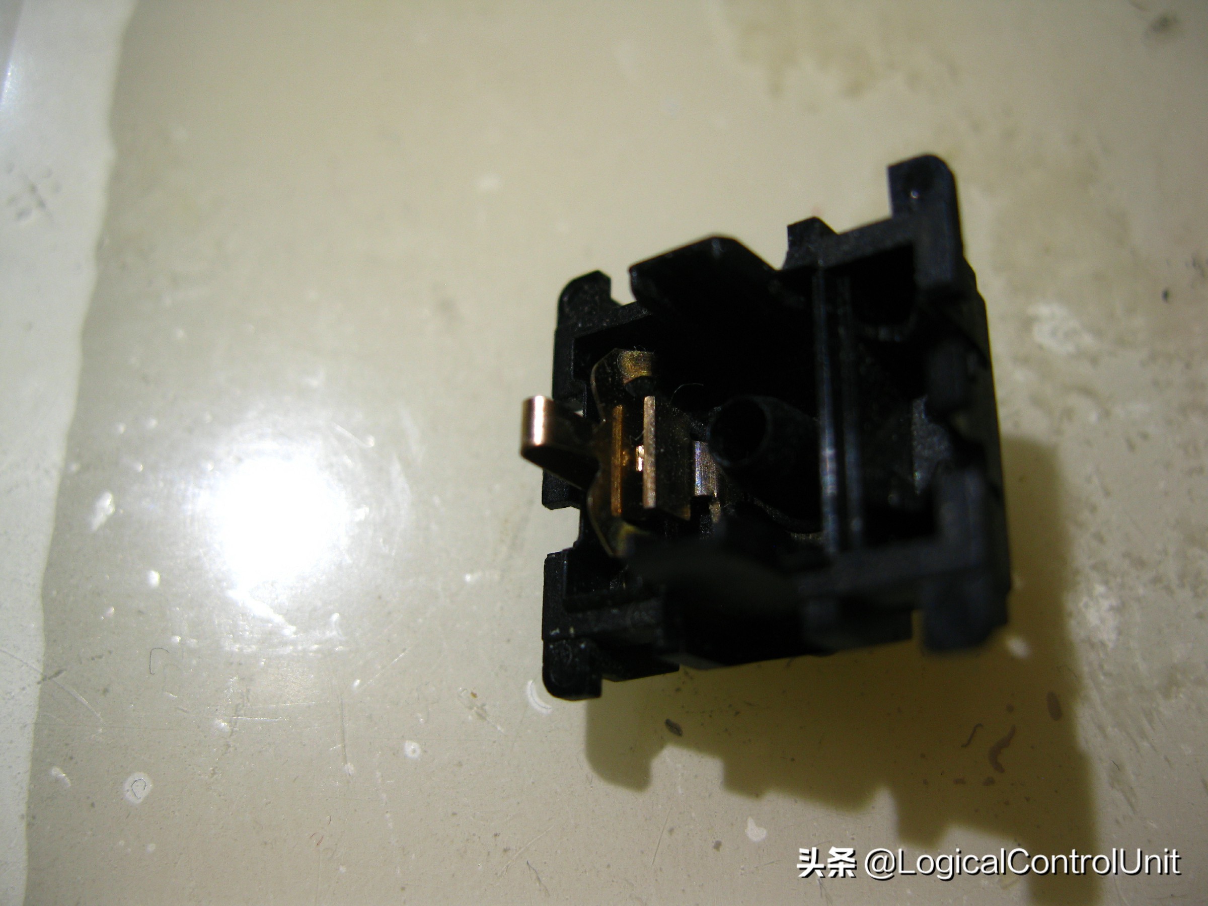 机械键盘按键不灵是轴体还是键帽,键盘按键不灵敏怎么解决