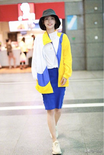 清爽明媚的运动风来了!孙娜恩秀名品蚂蚁腰,吴昕杨幂嫩回大学生