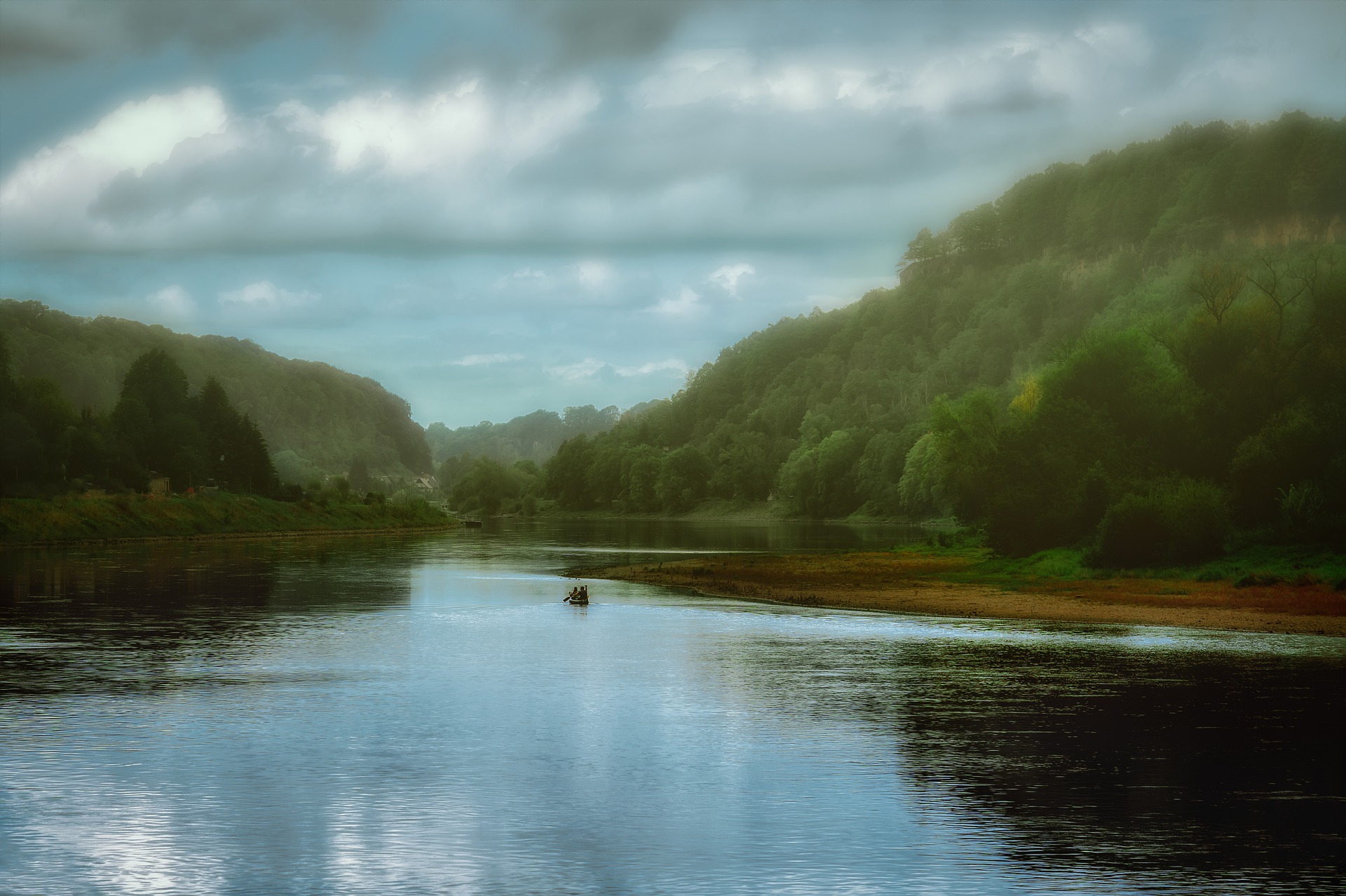 诗经邶风二子乘舟名家诵读,诗经国风邶风二子乘舟讲解