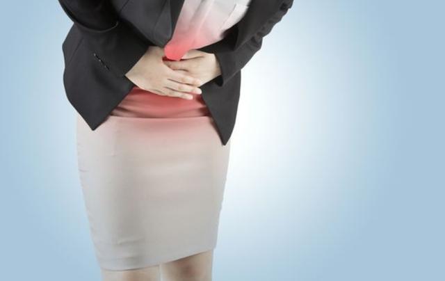 排卵期是不是决定了来经期的时间,排卵期是在来例假之前还是之后