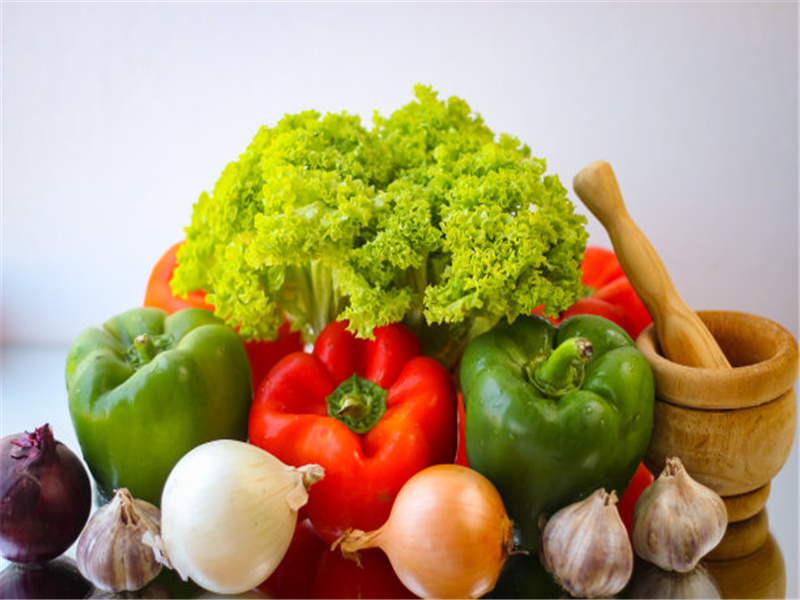 55岁想做小生意做什么会赚钱,50岁以上还能做点什么小生意