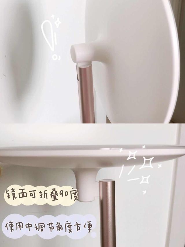 化完妆屋里看着跟外边看着不一样,在屋里化完妆一到外面就起皮卡粉