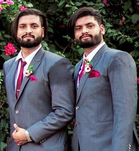 印度一对双胞胎的故事：同样的发型和身高，就像一个人，一同被确诊为新冠；哥哥去世不到24小时弟弟去世