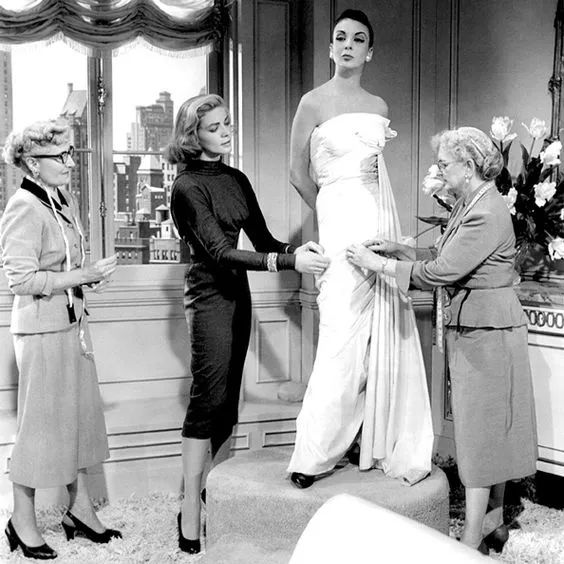 她与梦露水火不容，还是个“专业”寡妇？碟中谍6里也有她