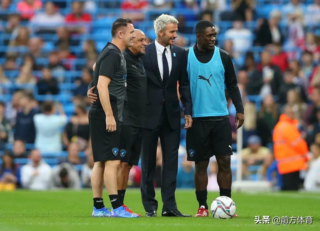 博尔特去见卡洛斯,博尔特踢慈善赛