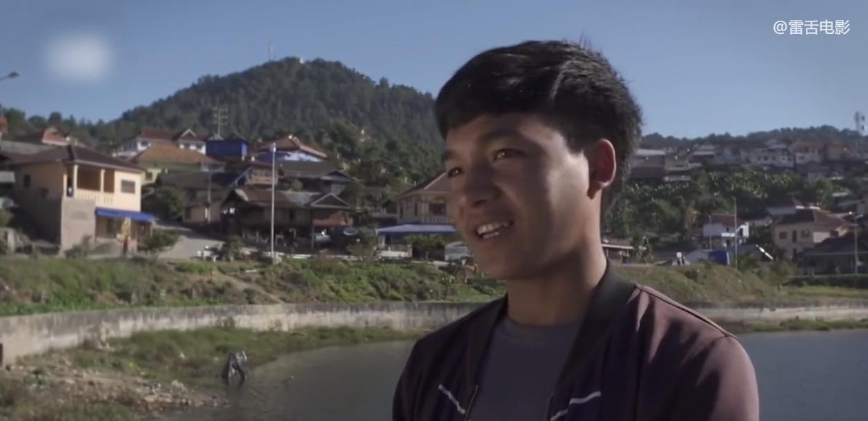 老挝阿卡族女人视频,老挝山里阿卡族女孩