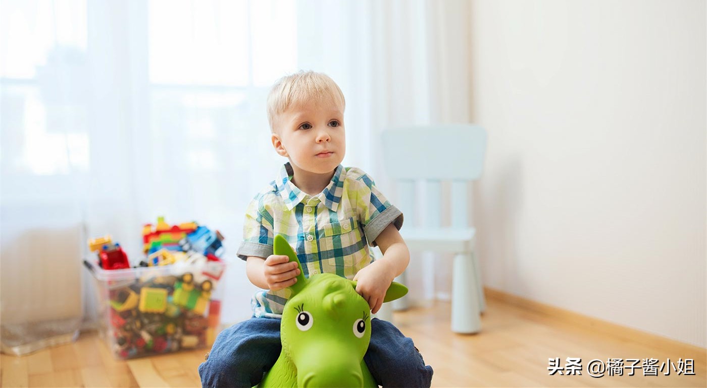 如果孩子哭闹不止你打算如何处理,孩子总是以哭闹来达到目的怎么办