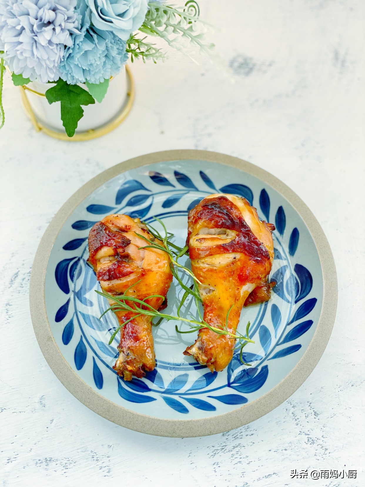 自己在家做烤鸡腿简单做法,在家烤鸡腿肉做法