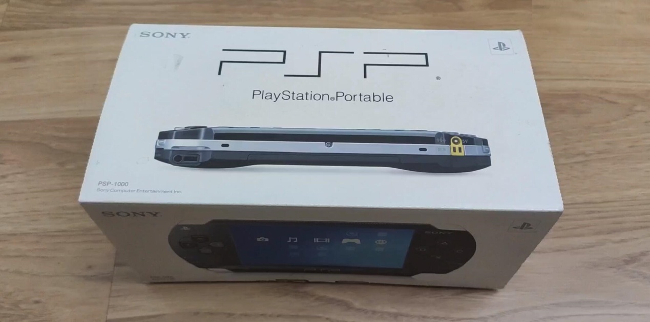 索尼游戏机掌机psp3000,索尼psp掌机最新款是哪款