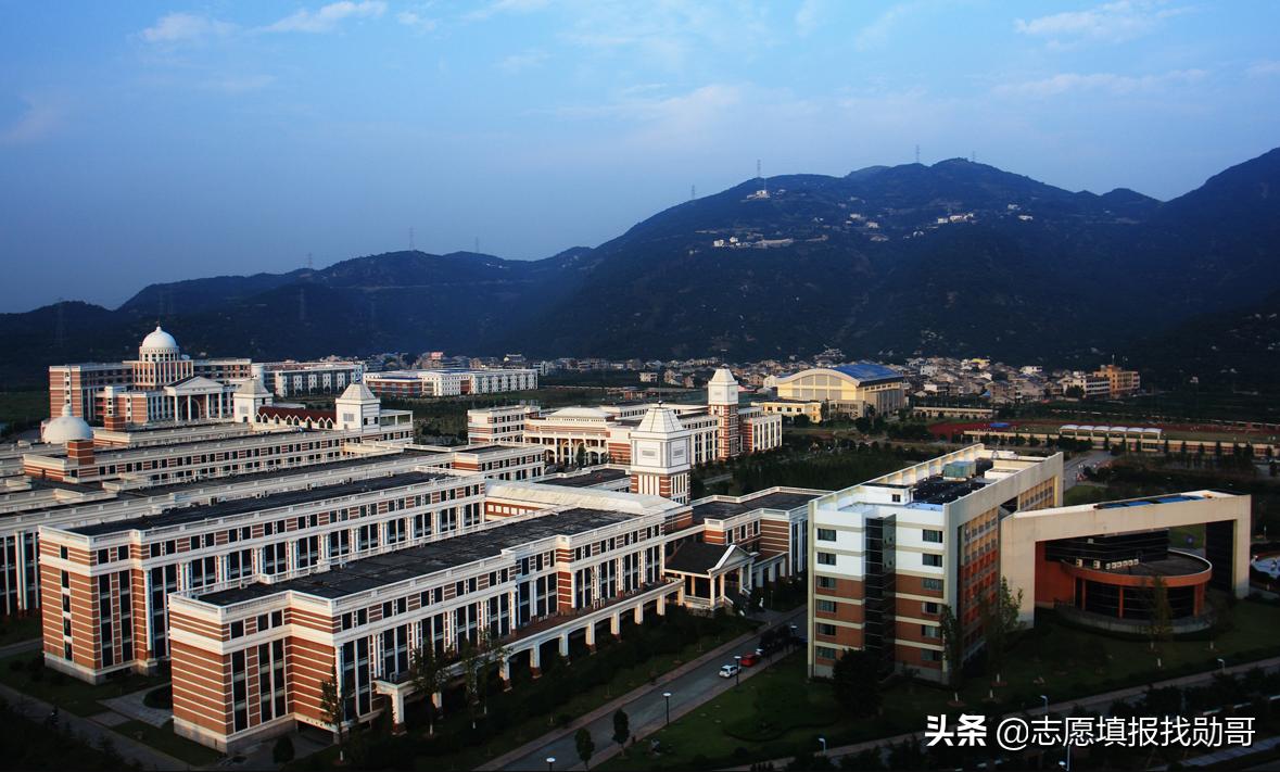 二本优秀的医学院,值得报考的二本医学院