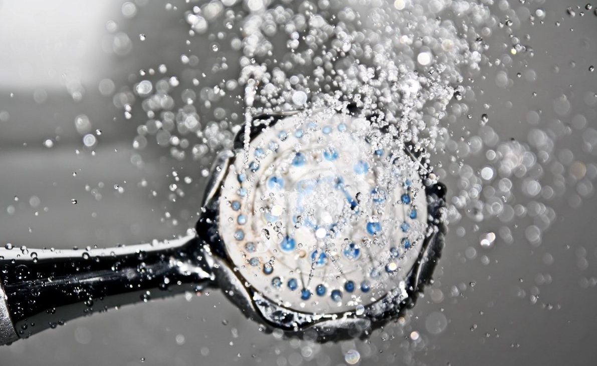 孕晚期孕妇洗澡注意事项,孕晚期洗澡不方便怎么办