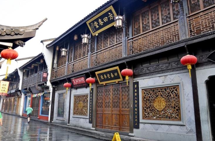 河坊街杭州最热闹的古街,杭州攻略别再去河坊街