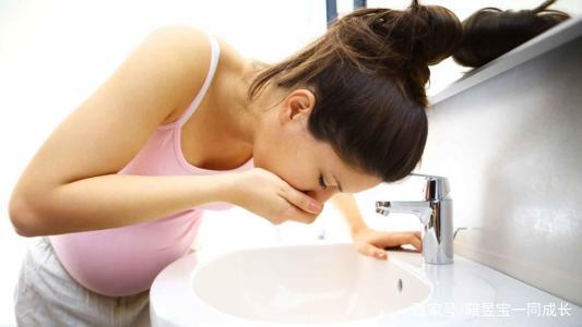 Angelababy称趁年轻赶紧要个孩子，25岁和35岁生娃到底有何不同？