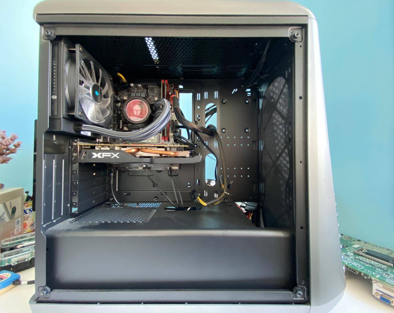 换cpu和主板电脑里的东西还有吗,电脑系统是装在主板还是cpu上