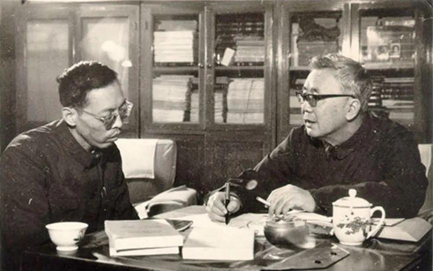 数学家华罗庚后代现在怎样呢,华罗庚为什么和妻子分居五年