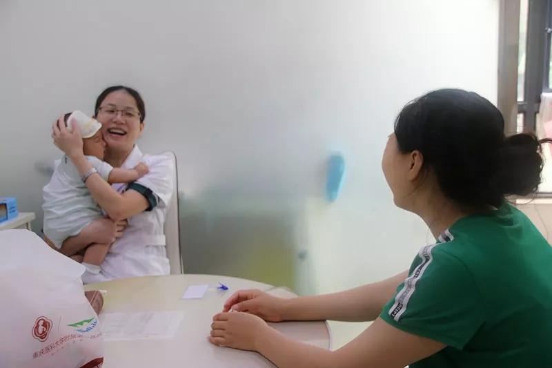 采访主持人方琼视频,方琼不为人知的故事