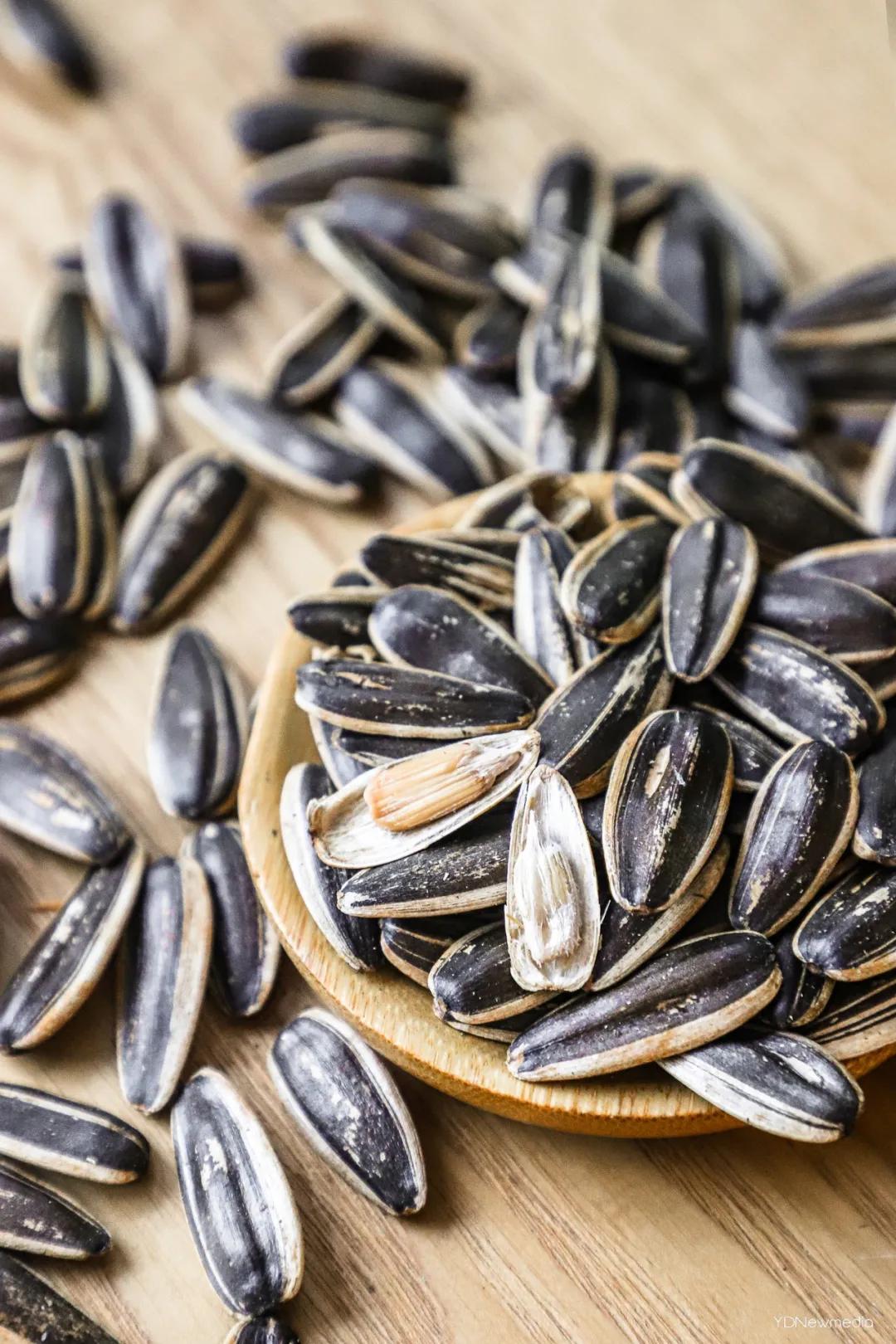 薇娅最值得买的零食,薇娅必买10种零食