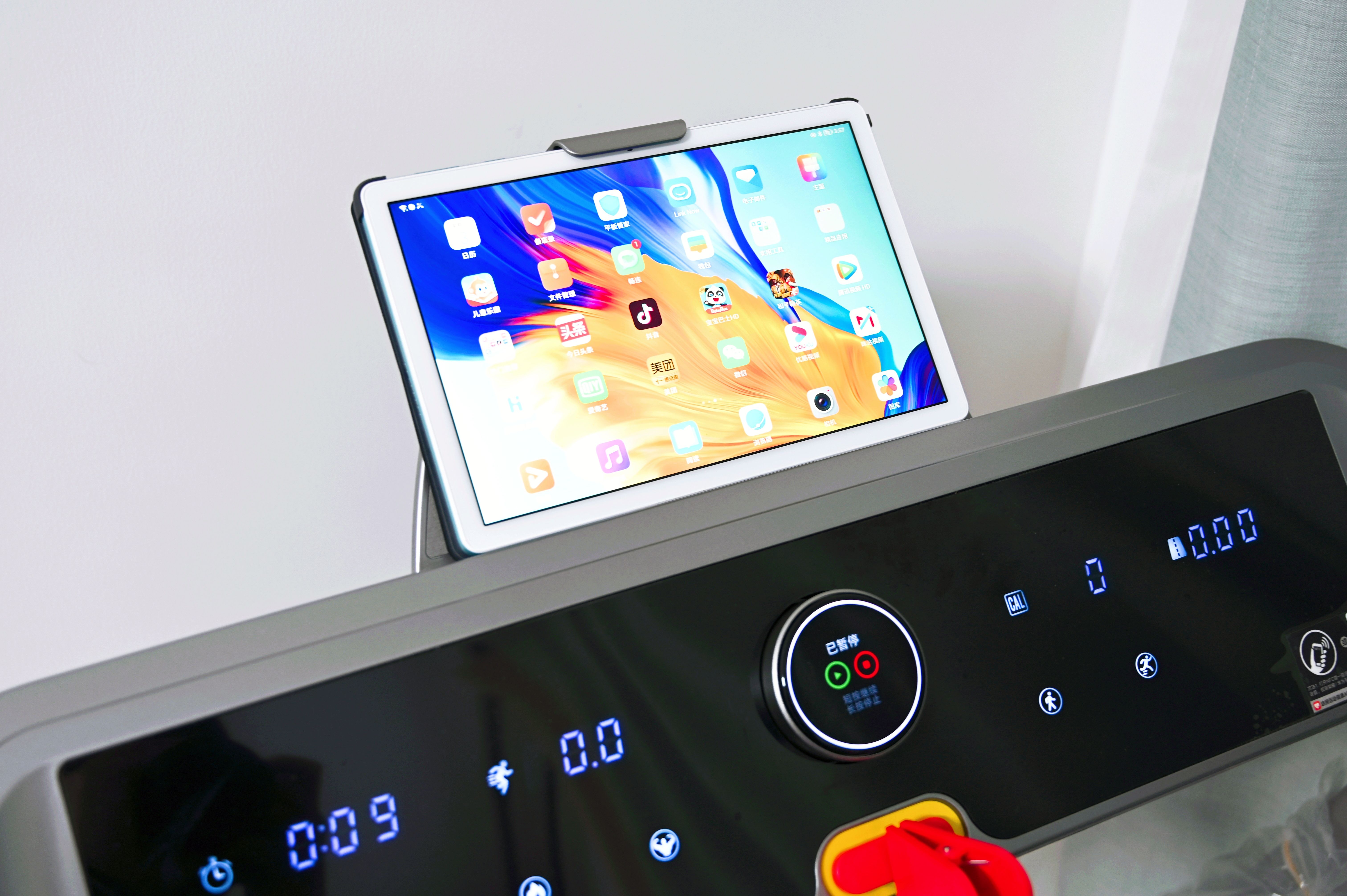 立久佳h1跑步机专业评测,荣耀亲选立久佳跑步机