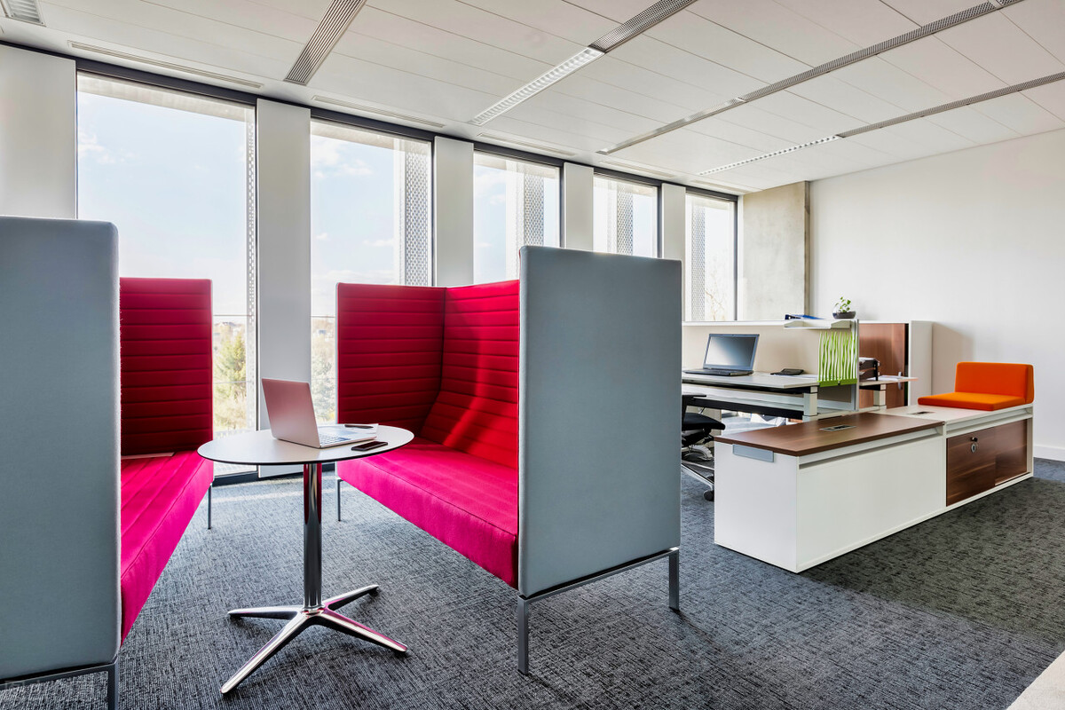 孙正义是怎样投资的,孙正义是怎么选择行业的