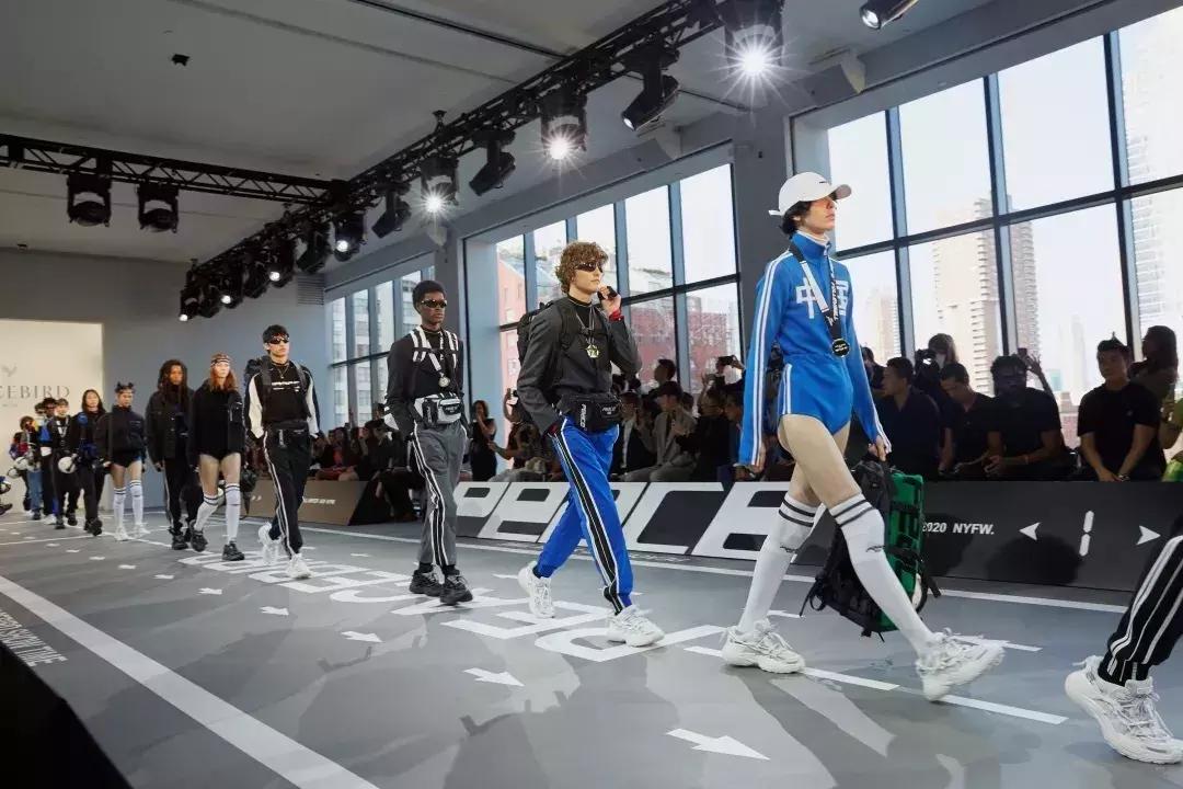 50美金加入纽约时装周 (如何参加纽约时装周)