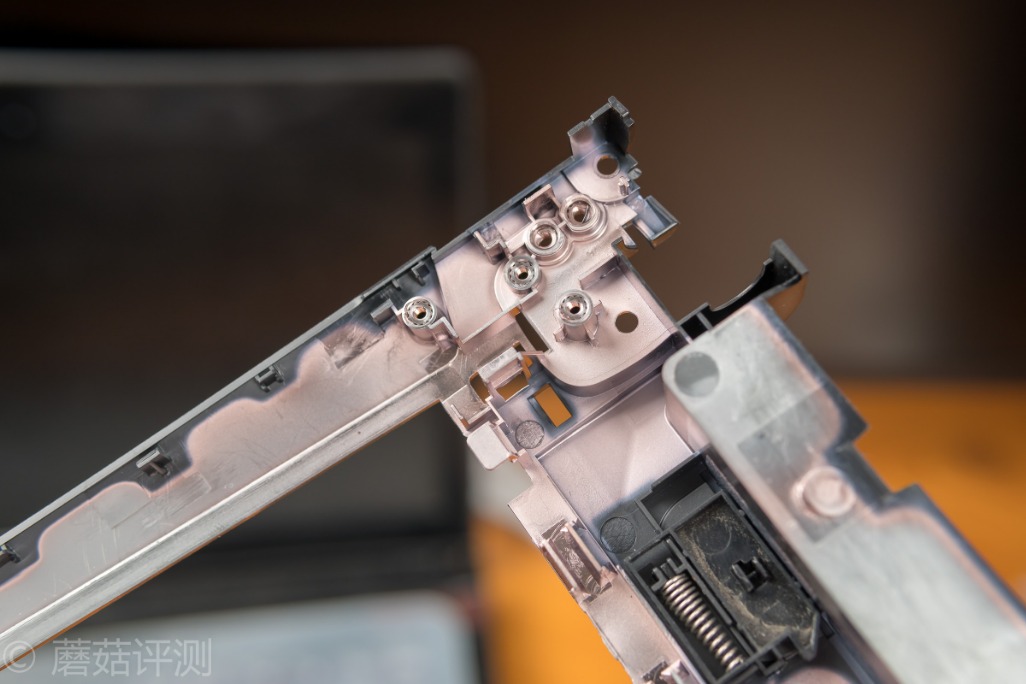 转轴坏了一定要换a壳吗,y400转轴断裂修复