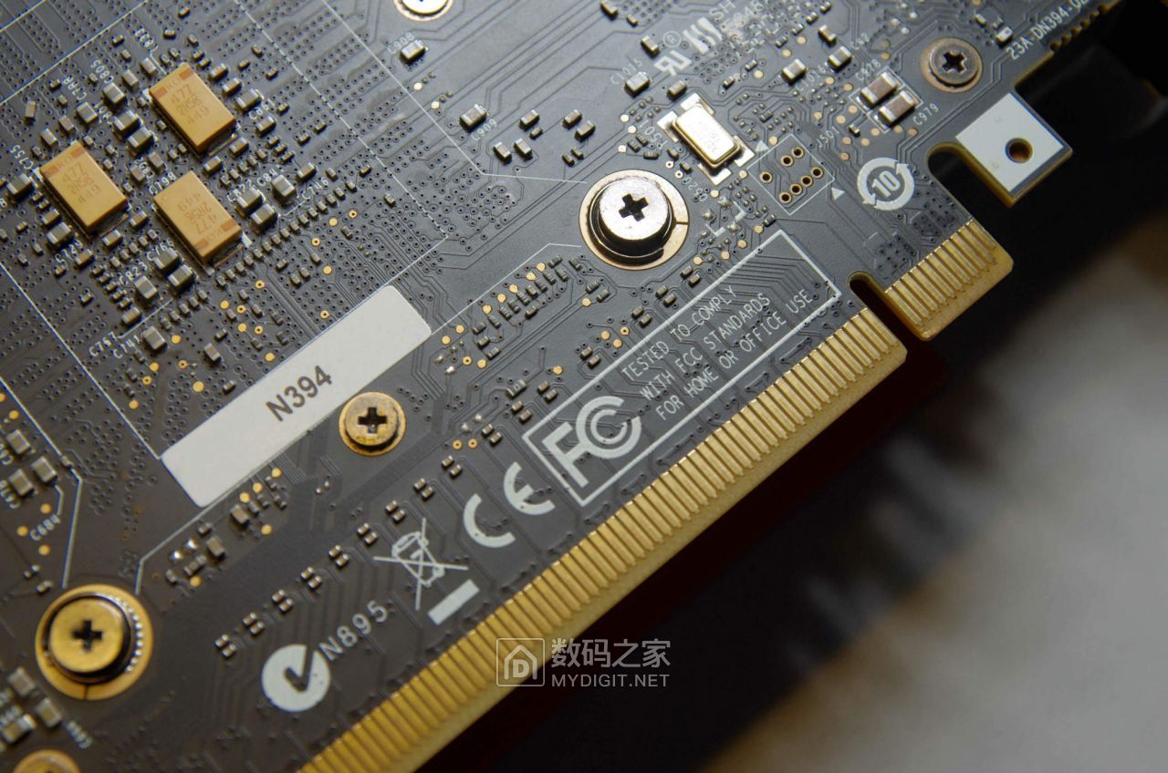 980ti显卡一代卡皇,gtx980ti拆解清灰