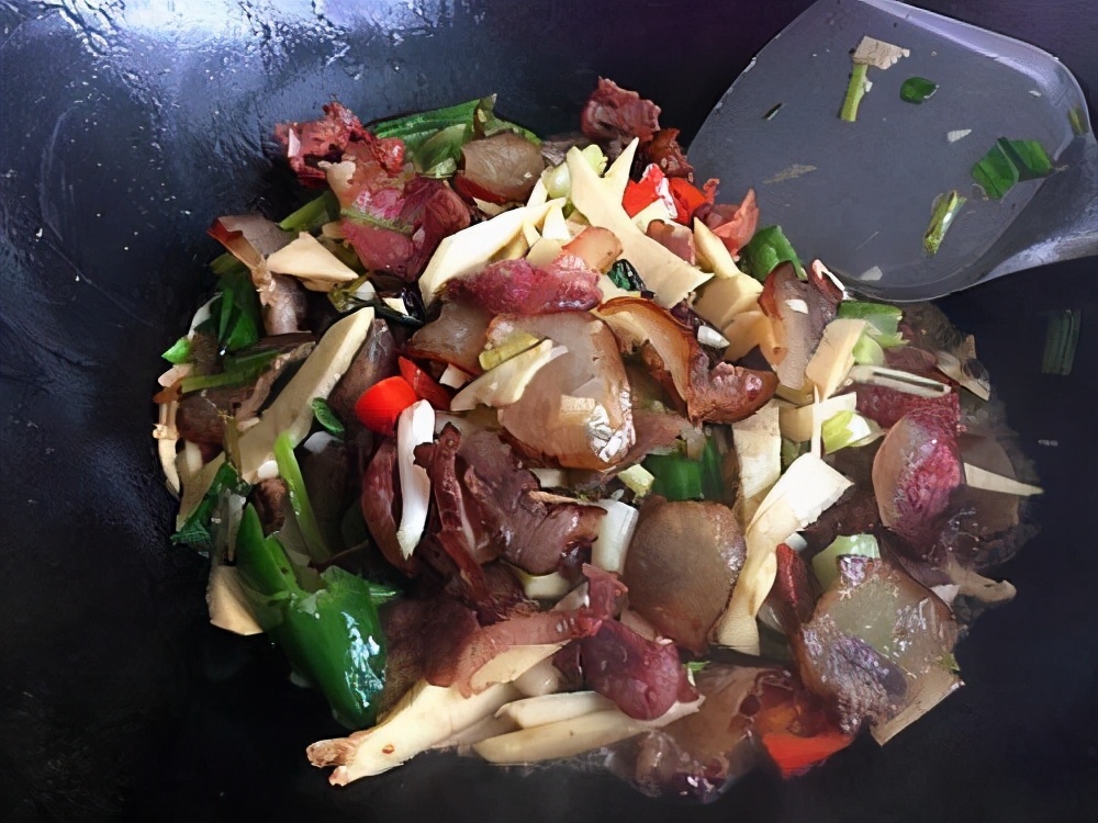 冬笋太老不好吃？菜贩子：学会“这2招”，挑出来的冬笋又鲜又嫩